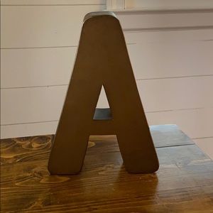 3/$20 Metal decor A. Brass color!